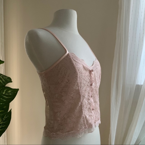 TOPSHOP Blush Lace Cami - Picture 2 of 7